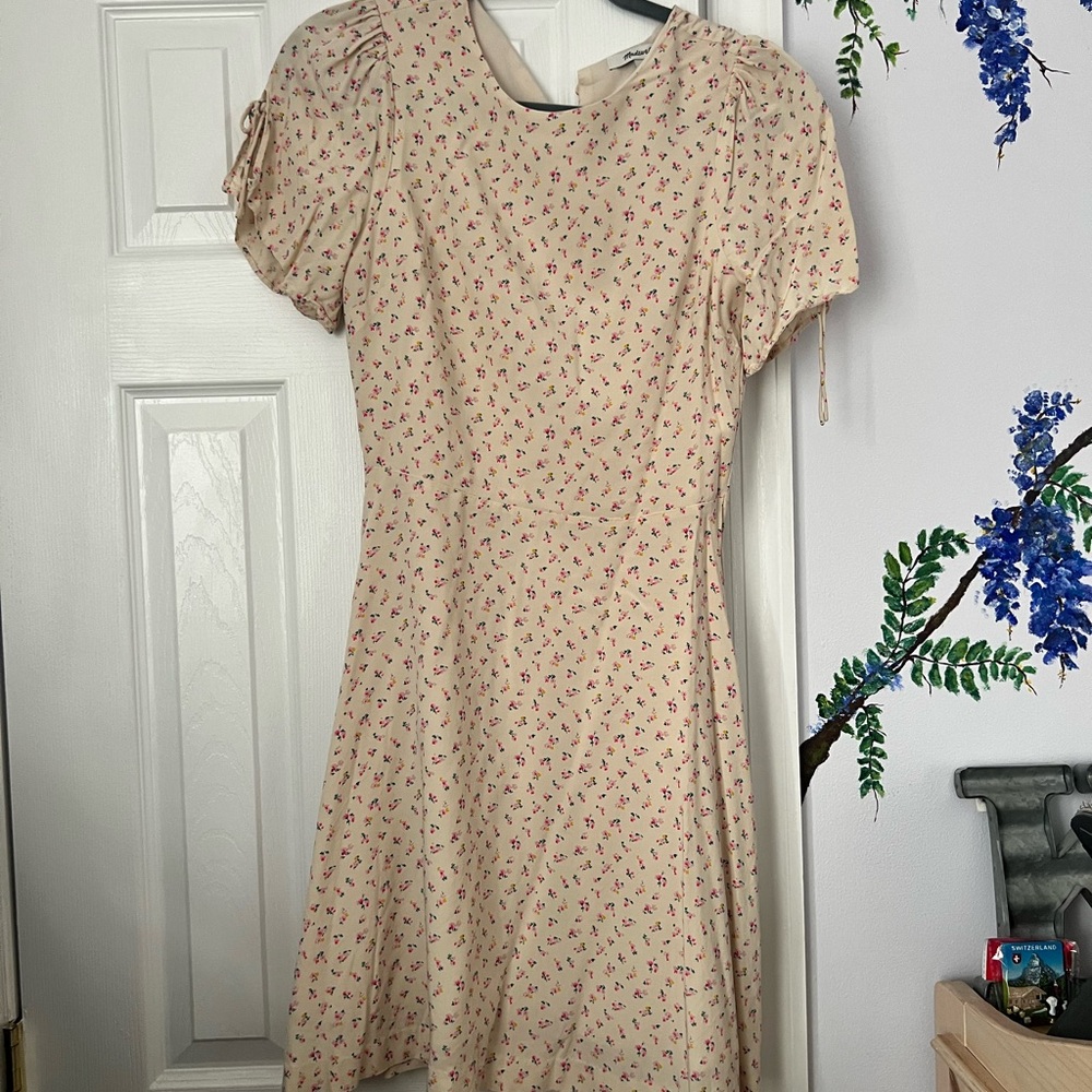 Madewell Beige Floral Mini Dress